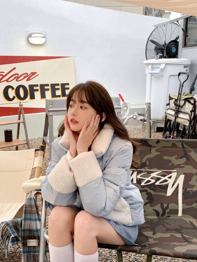 整体 降温没“羽绒服”真不行，少女们都爱这4个款，青春洋溢又保暖