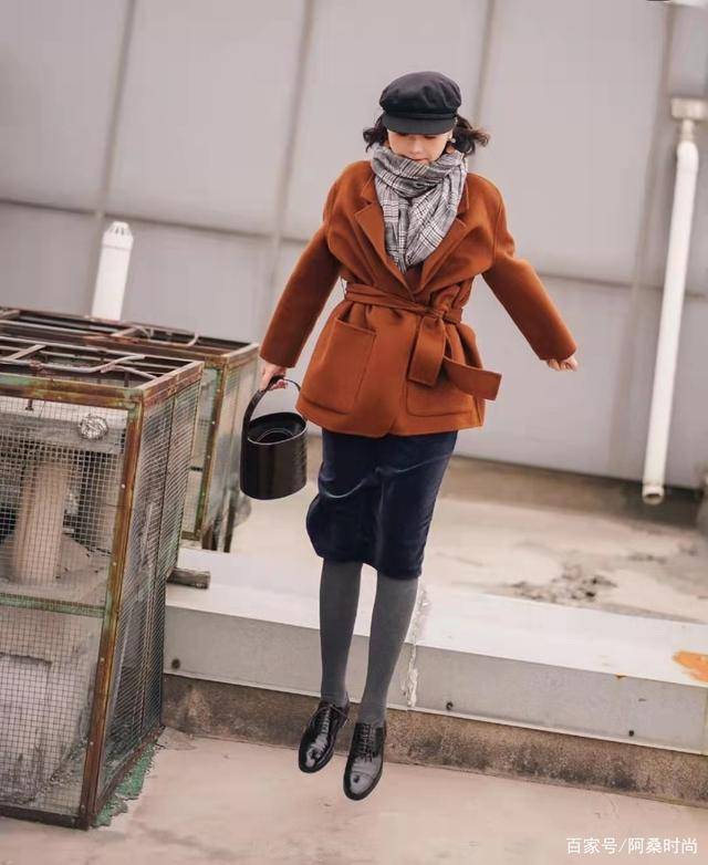 黑色 帽子、围脖如何搭配?3种时髦好用的技巧,一看就会