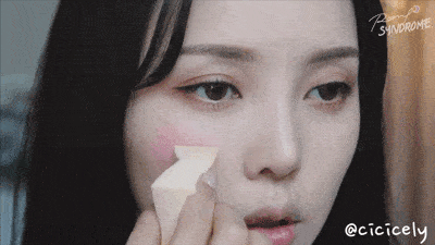 口红秋冬最火3种妆容，好看显白不挑人