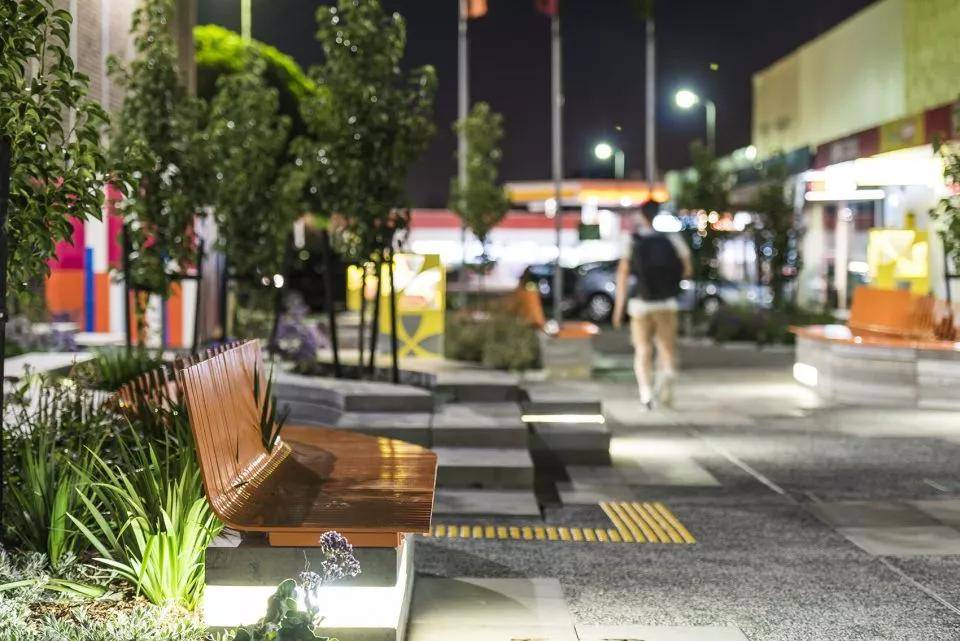 【精选案例】让街道充满艺术的9个街道景观案例!_城市