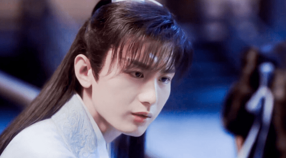 双女主|《与君歌》25亿后，成毅新剧将定档，这次能反超自己吗？