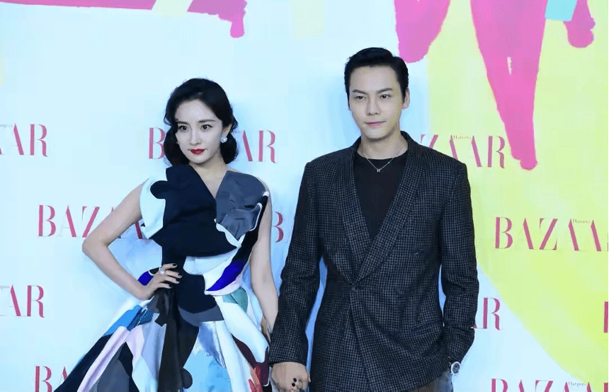严重 芭莎慈善夜明星齐聚,内卷严重,杨幂复古,baby太惊艳