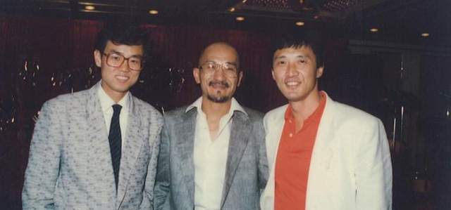 生活|黄百鸣的真爱情史，放弃纸醉金迷的生活，陪妻子抗癌15年终获成功