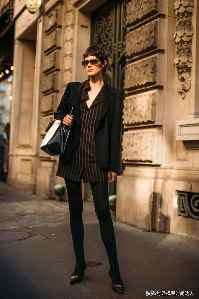 黑色 今年秋冬,学会这几种“打底裤”穿法,让你告别土气,穿出好气质