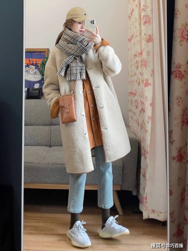 颜色 过冬棉服就选羊毛羔,“三大优势”告诉你,什么叫作有颜又实用