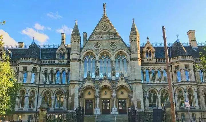 技能 想去英国读服装设计，我推荐这6所大学！