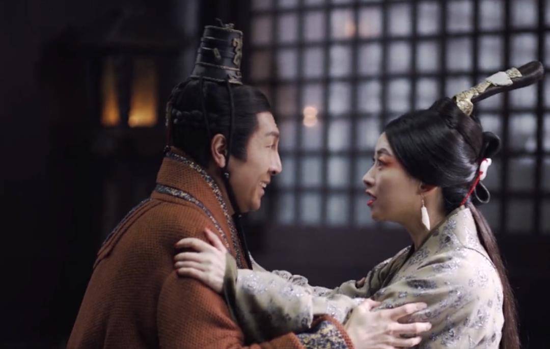 嬴政|40岁张鲁一演13岁嬴政被吐槽，实力派“装嫩”也翻车？