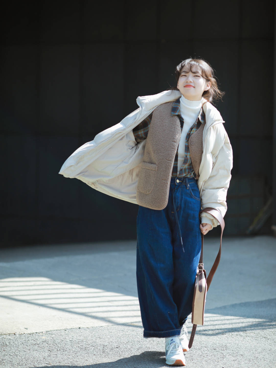 显得 羽绒服不要乱搭，看看这几组搭配方式，保暖洋气又显气质