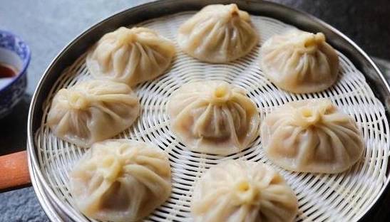 因为|天冷早餐别出去买油条了,教你做灌汤包,10分钟出锅,全家人爱吃