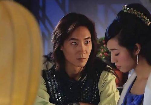 白甜|重温《水月洞天》，才发现，尹天雪才是世家大小姐人设天花板