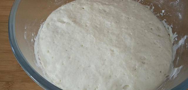 做法|早餐发面饼最简单做法，比面包暄软，比馒头简单，一周3次不够吃