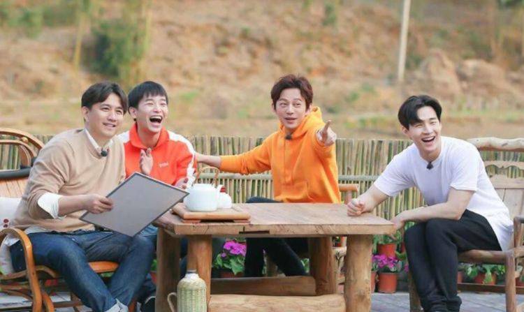 官宣|彭昱畅新节目官宣定档，《跑男》成员加盟，阵容丝毫不输《向往》