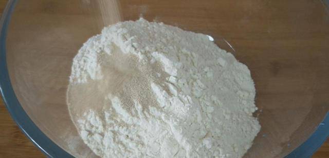 做法|早餐发面饼最简单做法，比面包暄软，比馒头简单，一周3次不够吃