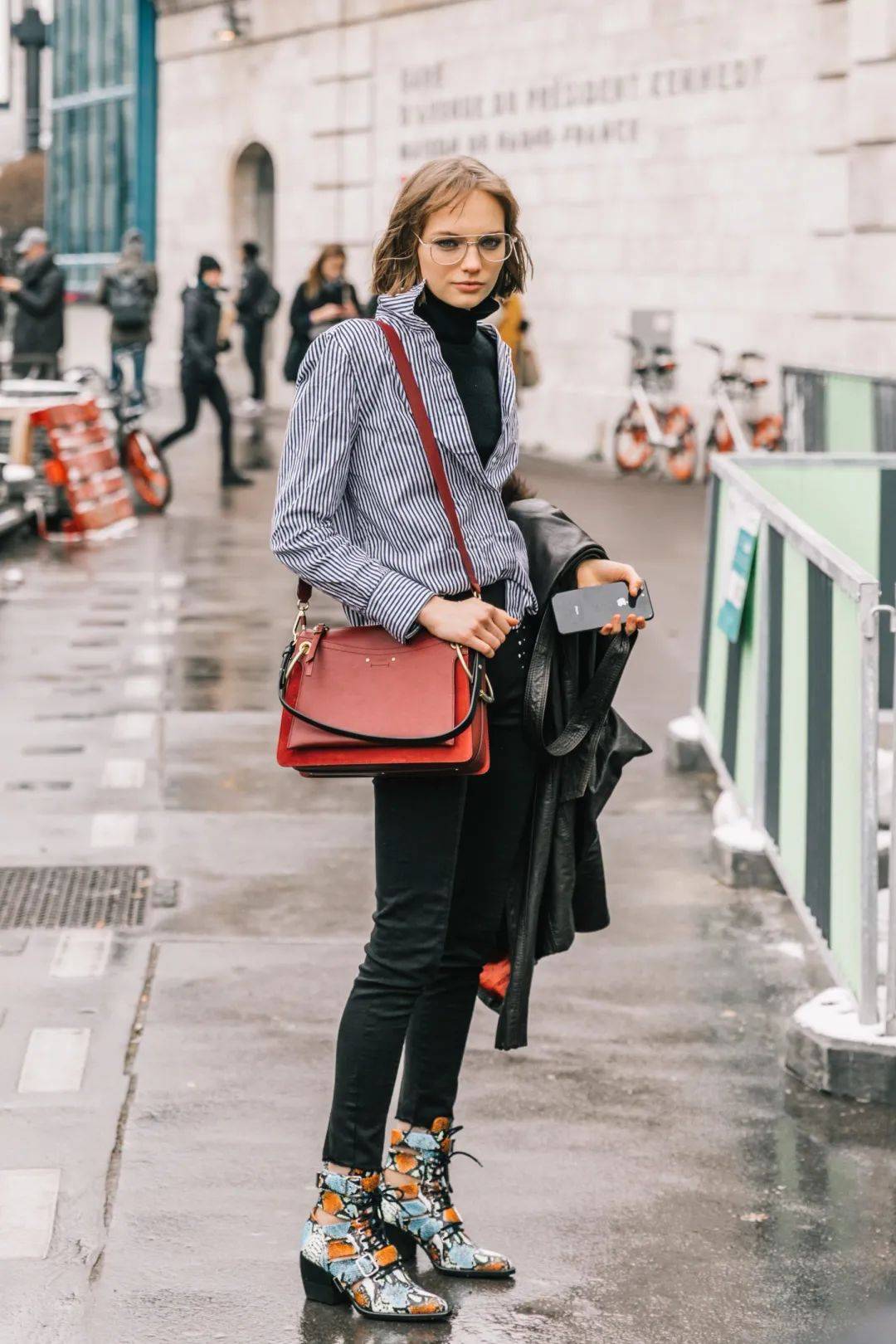 属性 你穿对“高领衫”的样子，真高级！