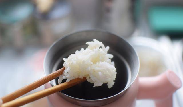 加入适量|这饭团颜值爆表，猜猜用什么做的？其实食材很普通，家家都有