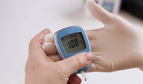 肾脏|糖友体检要查什么?这5个检查项目都在名单上,别漏了