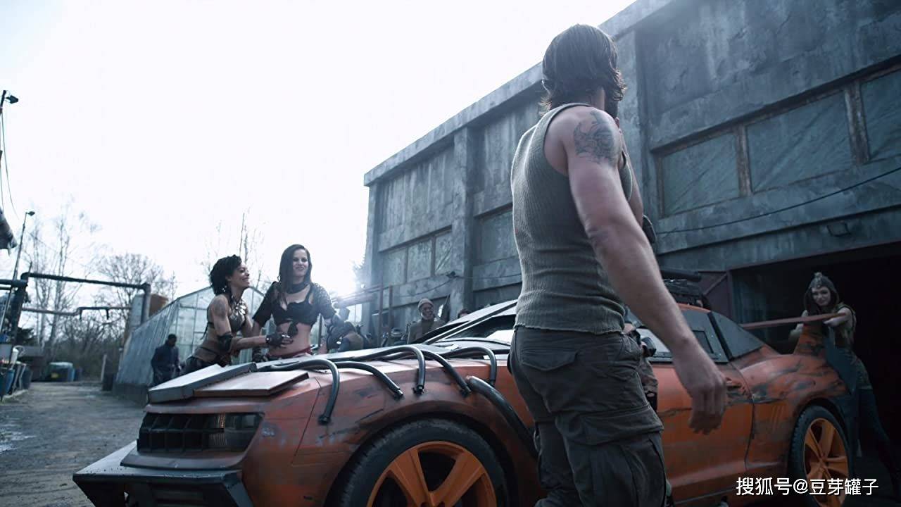 唐纳·吉布森|《死亡飞车4》，一部好看的暴力美学电影，还是一部狗尾续貂之作