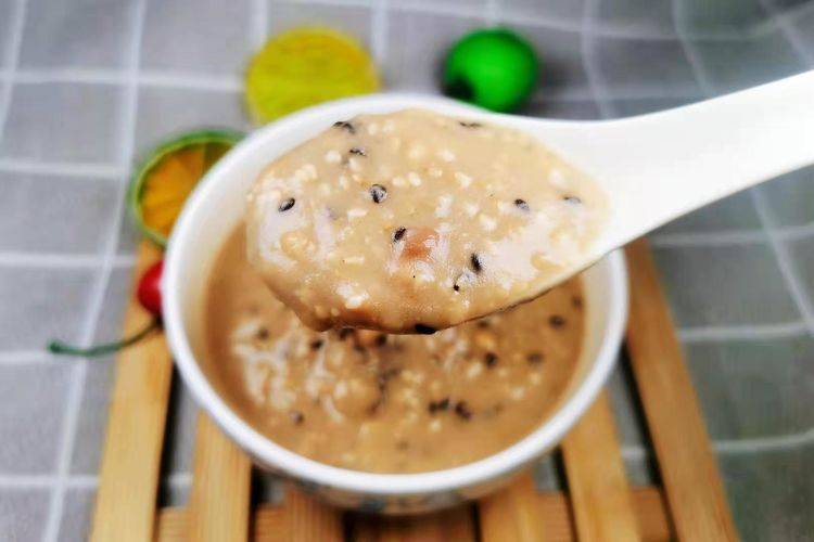 加入适量|小寒后，用这4样简单一炒，一次做好密封起来，香甜浓稠又饱腹