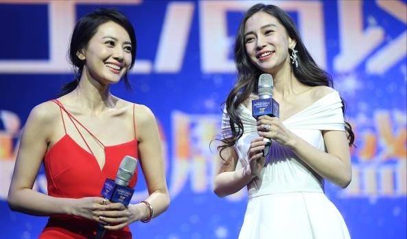 杨颖 杨颖和高圆圆一同出镜，哪能看出相差了9岁，甜美和高贵谁更迷人