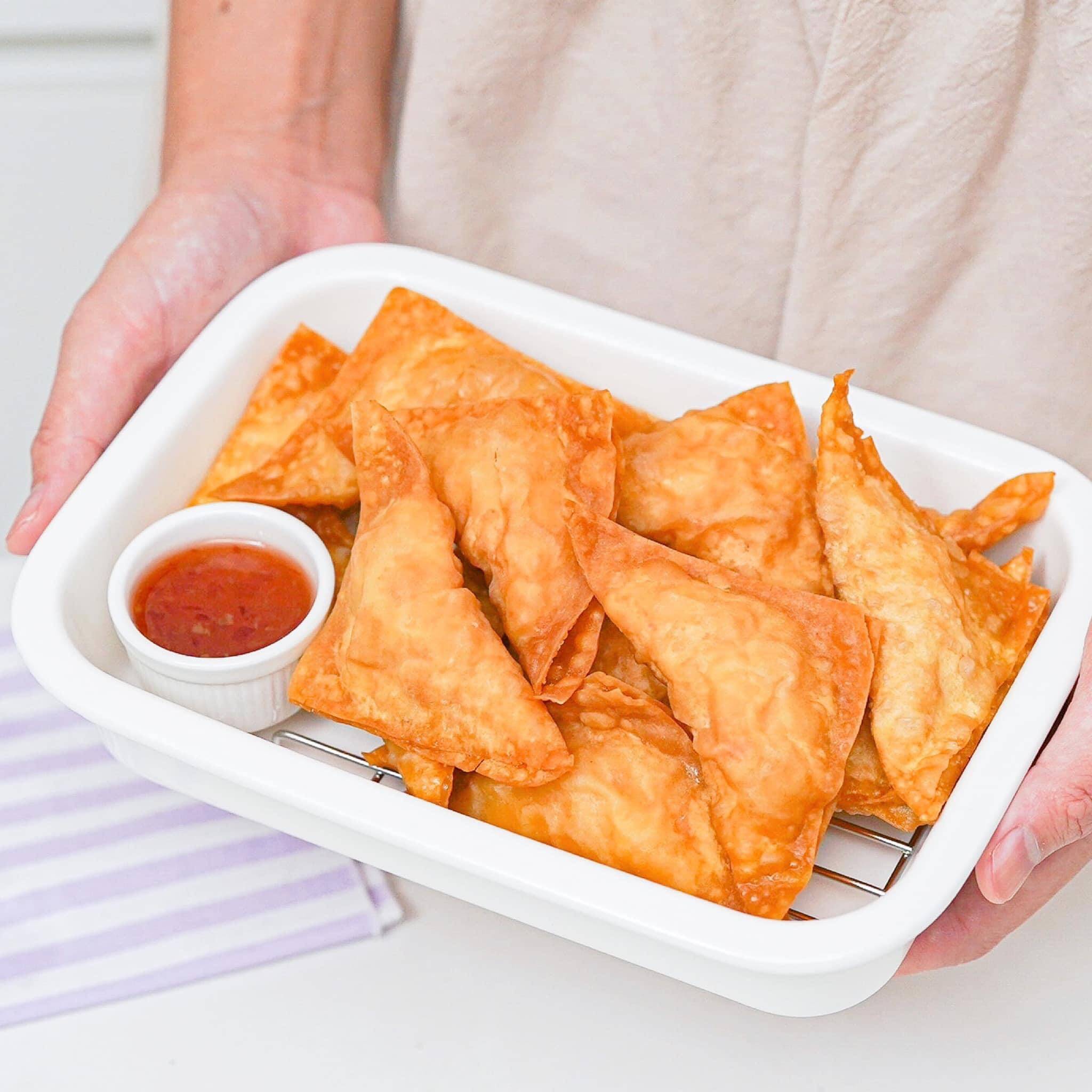 泰国美食黄金炸虾仁饺_全方位