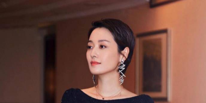 管虎与马伊琍同居4年为何最终娶了梁静文章或是最好的证明