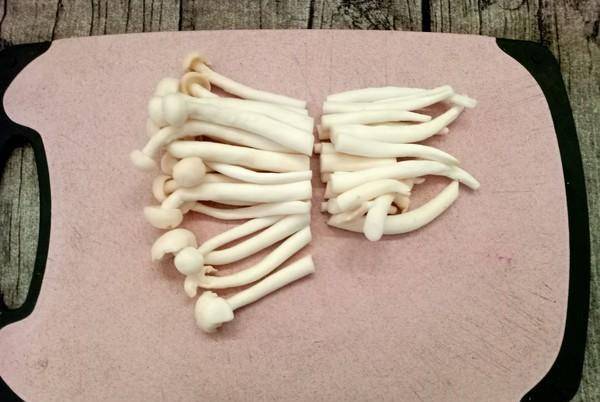 暖胃|冬天多给家人喝这碗汤，驱寒暖胃又滋补，每天一碗，越喝越暖和