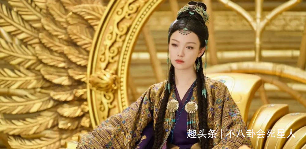 女神5位高颜值女神，一穿上古装就违和，远离古装是最正确的决定