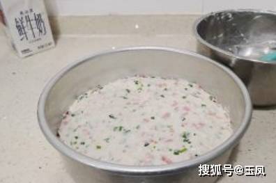 葱花|冬天早餐吃它最合适,不煎不烤,加火腿上锅一蒸,出锅全家抢着吃