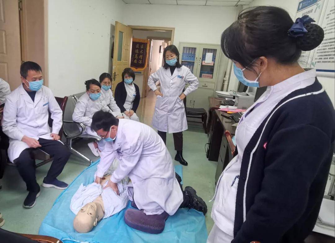 王卫妮|练内功、促发展——记泌尿外科基础生命支持（BLS）培训会