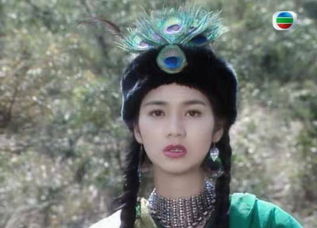 曾华倩 异域扮相好看的古装美人，只服这20位，辨识度高不说还灵气逼人