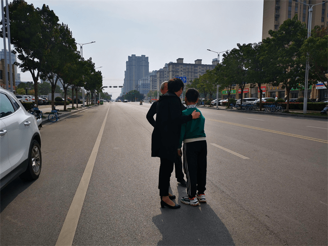 奶奶|真诚之心 爱的桥梁——南京天佑儿童医院徐建华主任爱心家访记