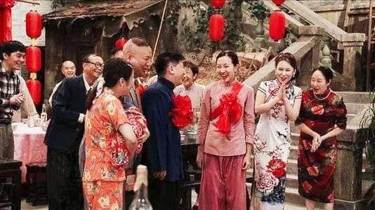 家乡|还记得《七十二家房客》里的阿香和发仔吗？两人爱情长跑还要多久