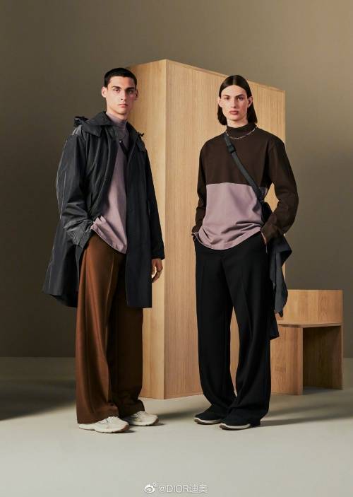 标志性 迪奥男风衣新款，简约大气更百搭,彰显男人独特的绅士风度