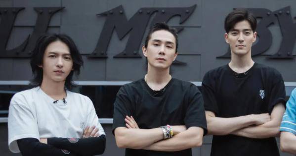 节目组|《追光吧哥哥》开播,金星镜头被一剪没,节目组却表示不背这个锅