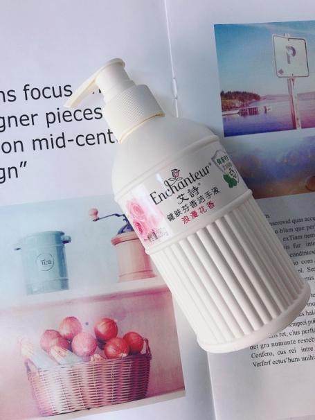 花香|香浴艾诗健肤好物，在香水洗浴中拥抱健康