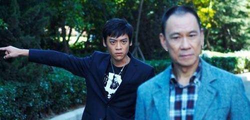 离婚时将财产留给妻子,今儿子为他赚足面子_王紫逸_父亲_观众