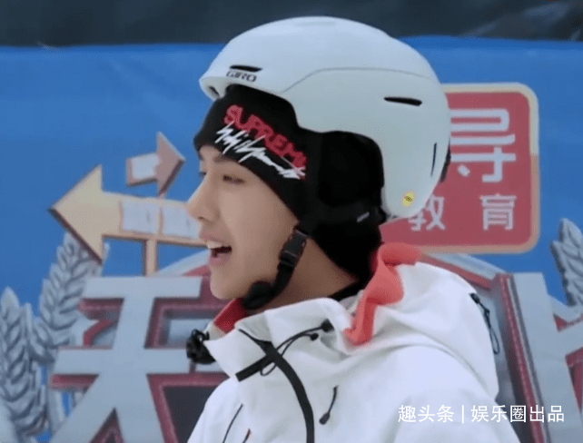 都白|钱枫的肉都白长了?天天兄弟雪地做节目,钱枫穿得比汪涵还多