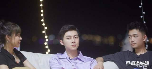 因为|这是我看过最无语的恋综,有人不是单身,有人线下互撕