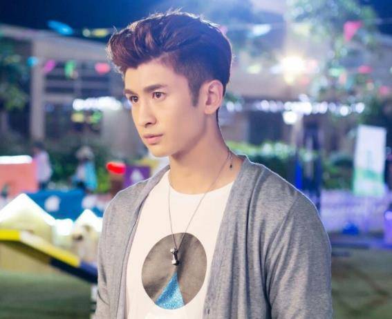 景研竣|张云龙新剧《独一无二的她》来袭，看清女主后，网友：太有感觉了