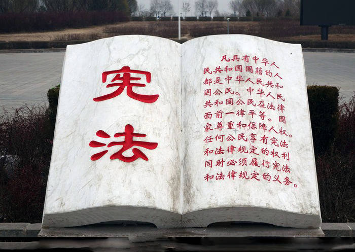 一些"公务员"真该转变思路了!