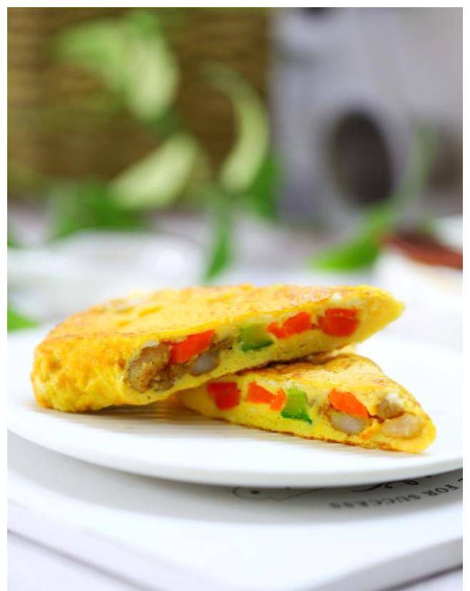 做法|鸡蛋饼新做法,低卡营养,好吃不长肉,简单快手,早餐最爱