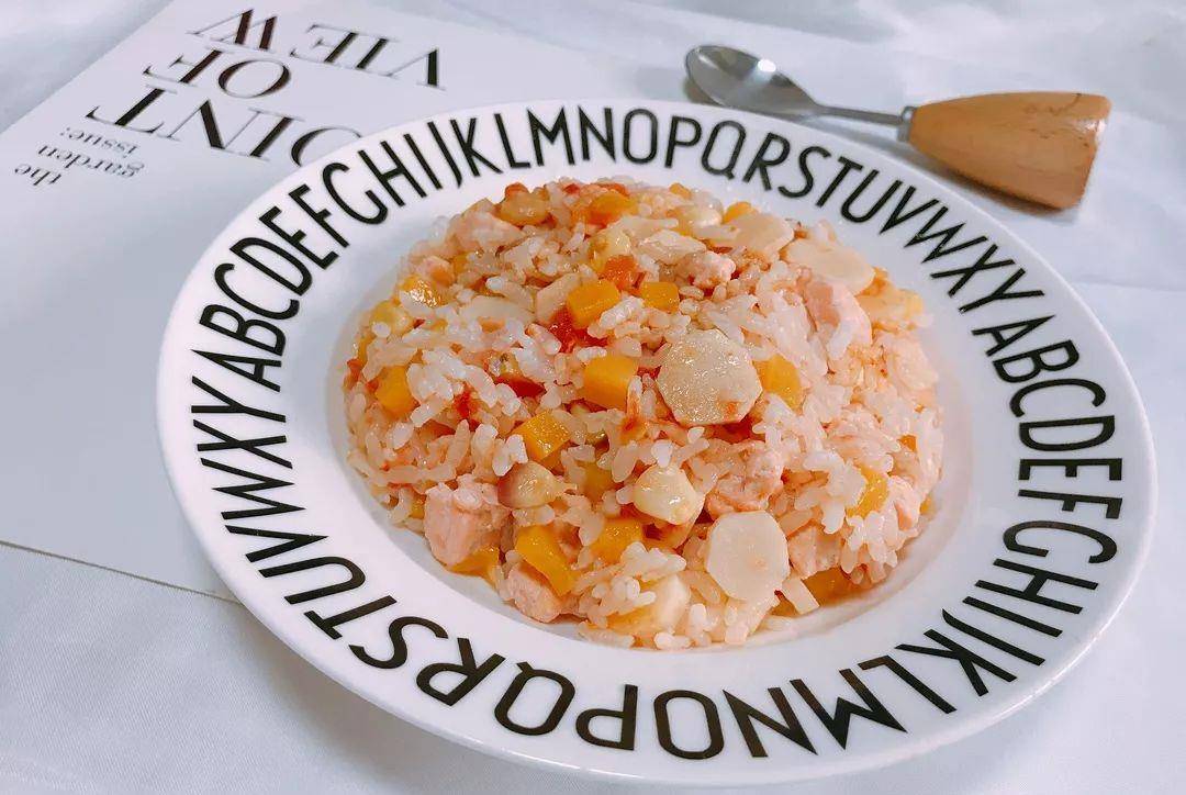 怎样做南瓜蒸饭好吃窍门 4ca462729b04481daab02b01cebff6c0.jpeg