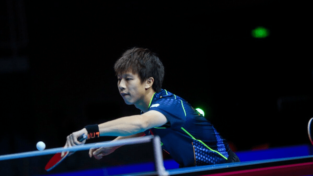 梁靖崑|4-0！4-1！梁靖崑林高远双双晋级16强，球迷：就像变了一个人