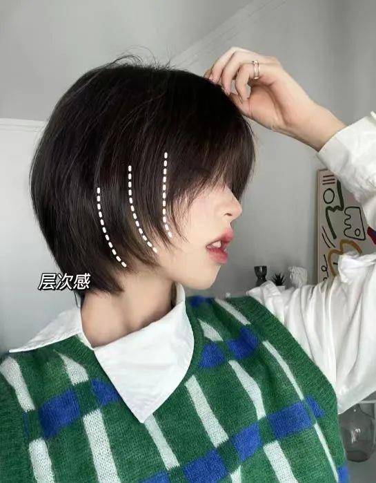 长发杨幂剪短发犹如“换脸”，本以为很丑，结果全网沦陷…