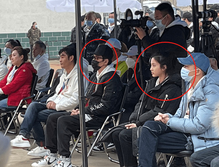 冯绍峰|曾给赵丽颖当配角的张慧雯，如今跟冯绍峰合作新剧，素颜海报好美