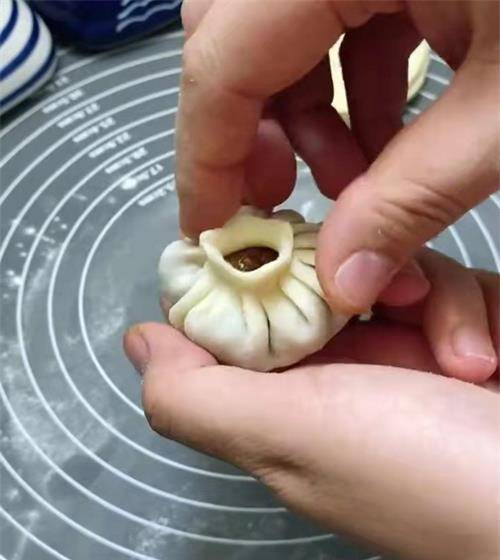 花椒|家有孩子的学起来,教你这款简单营养的早餐,想挑食都难