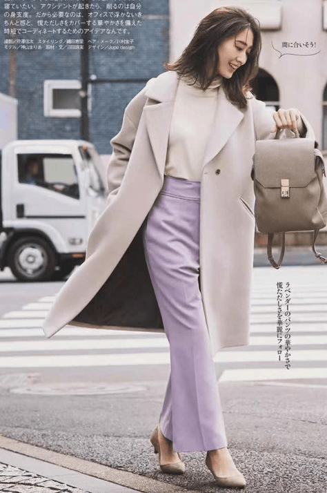 香芋 女人40岁后建议少穿黑色大衣，多穿这五个高级色，减龄又有气质