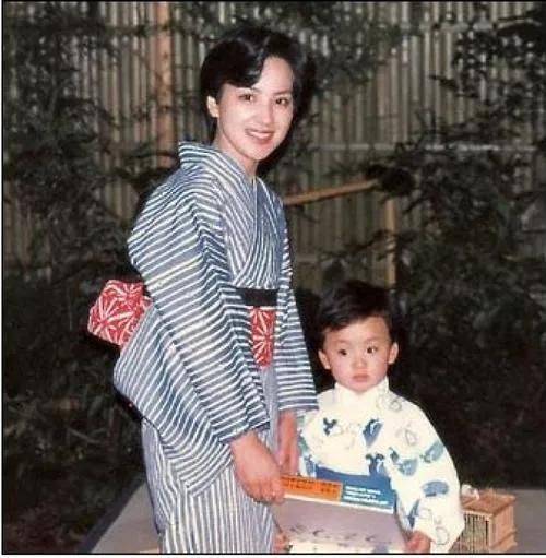1983年9月,由美子与汤原昌幸结婚,仅仅一周胡,汤原的母亲就病倒在床
