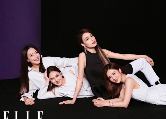 颜色 港风四大美女拍闭年大?刊?排场大！阿娇穿白色美回巅峰，终于瘦了