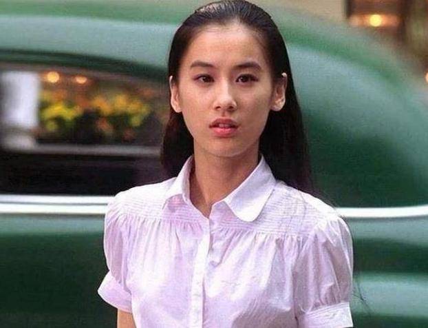 张萌|这不是《乘风破浪的姐姐》！而是娱乐圈社交阶层的缩影